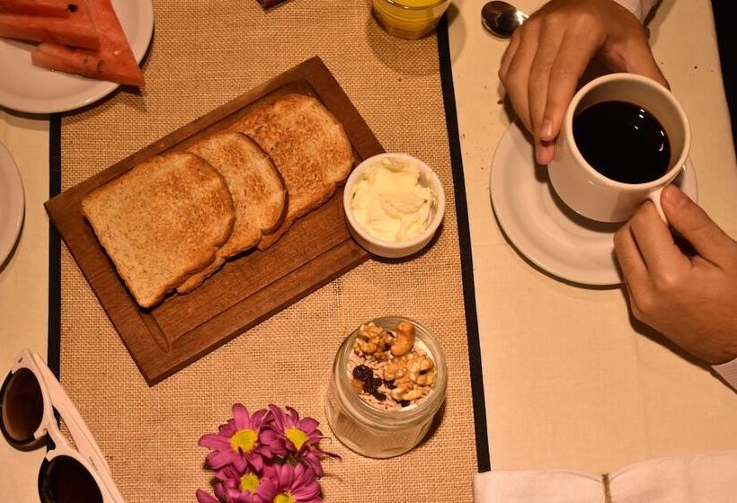 ホテル Esplendor By Wyndham Buenos Aires