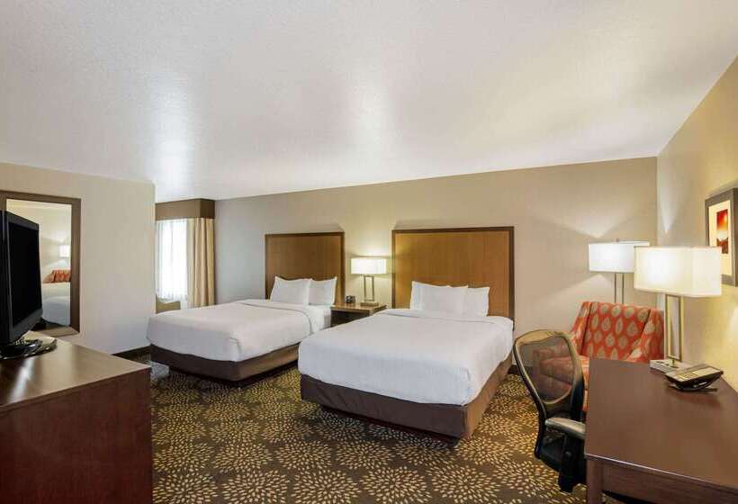 هتل La Quinta By Wyndham Las Vegas Redrock/summerlin