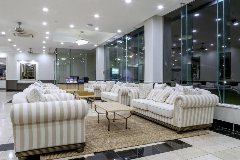 בית מלון כפרי Mantra Mackay