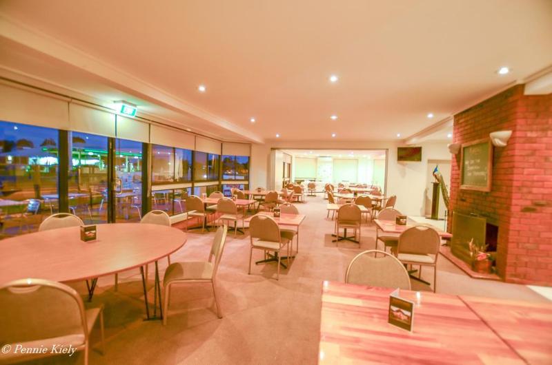ホテル Meninya Palms Resort Moama