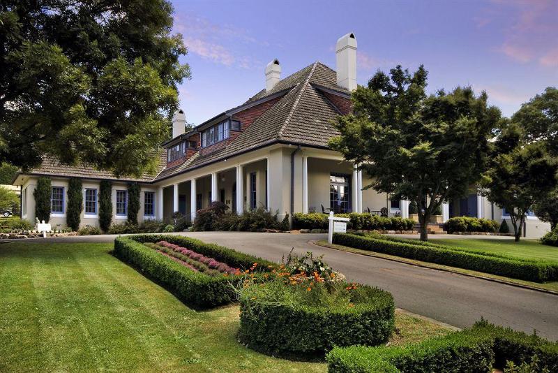 Отель Peppers Manor House