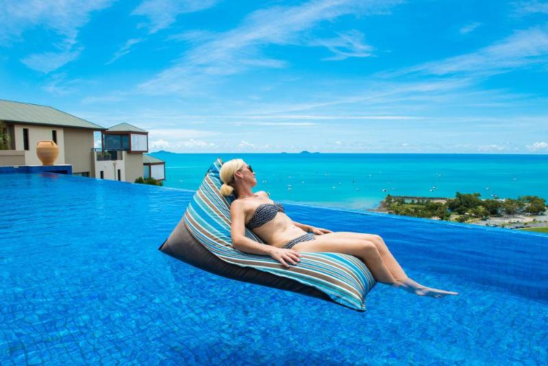 ホテル Pinnacles, Airlie Beach