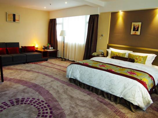 ホテル Ramada Plaza Guiyang