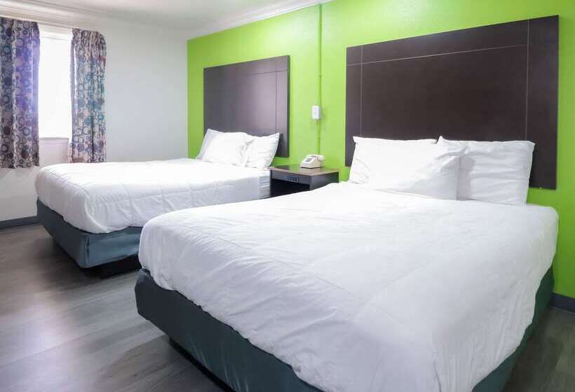 Отель Rodeway Inn San Antonio Lackland Afb  Seaworld