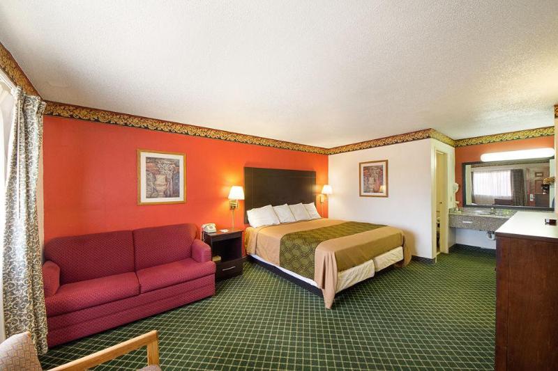 Отель Rodeway Inn San Antonio Lackland Afb  Seaworld