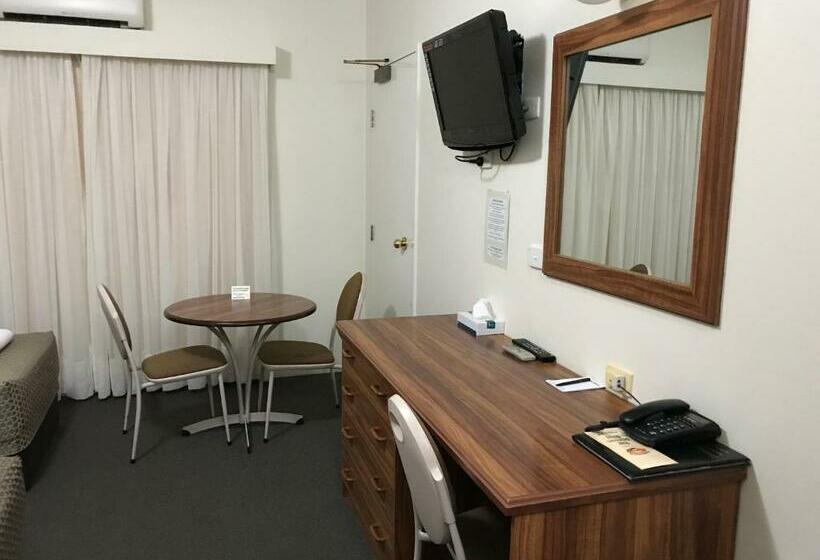 호텔 The Kidman Wayside Inn