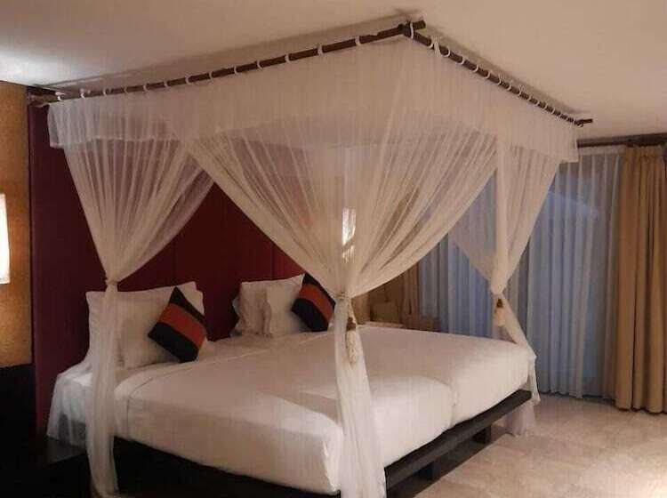 هتل The Royal Beach Seminyak Bali