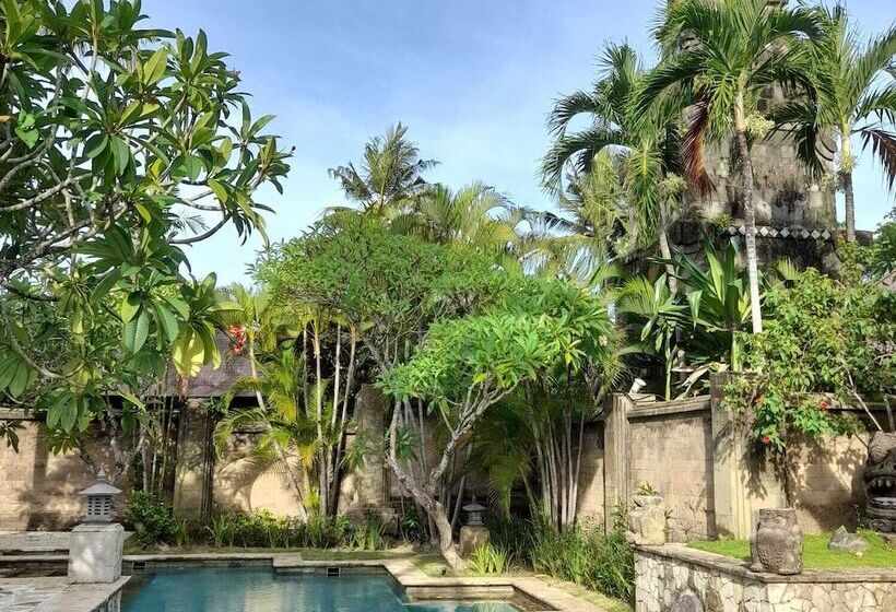 هتل The Royal Beach Seminyak Bali