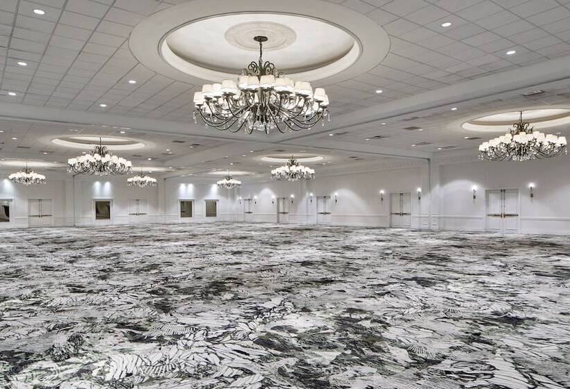 هتل The Westin Savannah Harbor Golf Resort & Spa