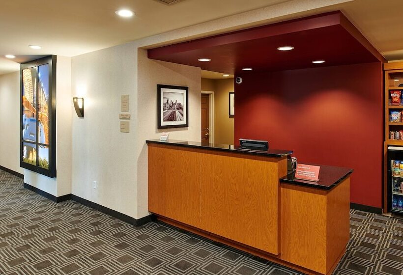 هتل Towneplace Suites By Marriott Minneapolis Downtown/north Loop