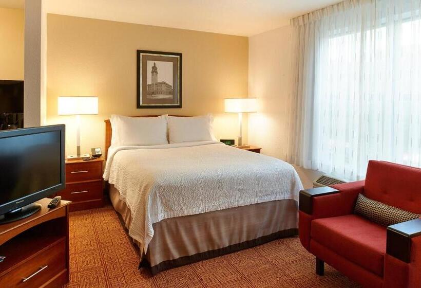 هتل Towneplace Suites By Marriott Minneapolis Downtown/north Loop