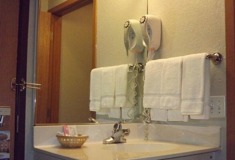 Microtel Inn And Suites   Ames