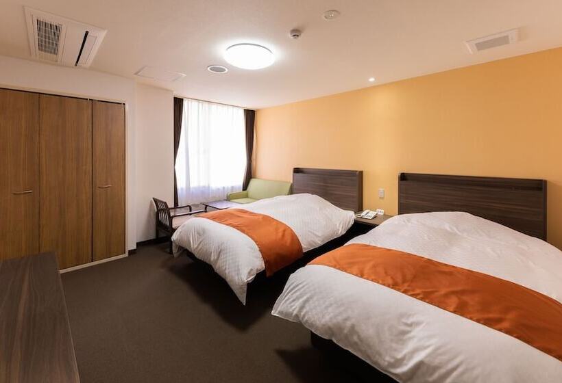 هتل Sanbe Onsen Kokumin Shukusha Sanbesou