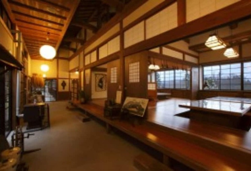 هتل Sanbe Onsen Kokumin Shukusha Sanbesou