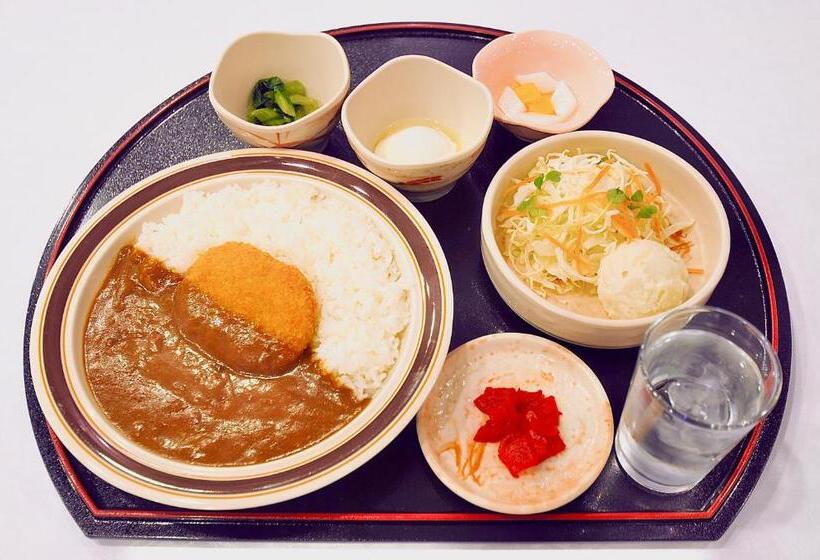 فندق Yonago Universal