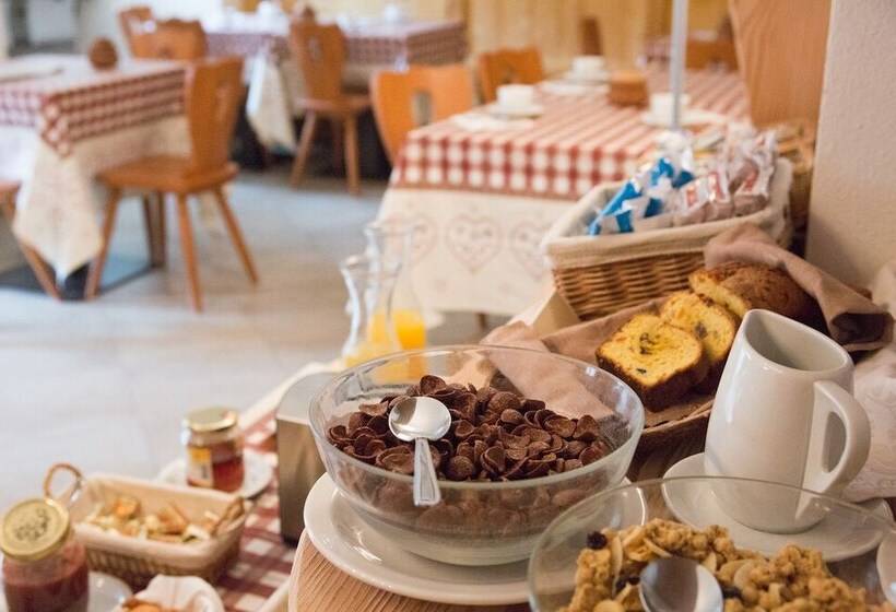 فندق Residence Château Royal   Self Catering