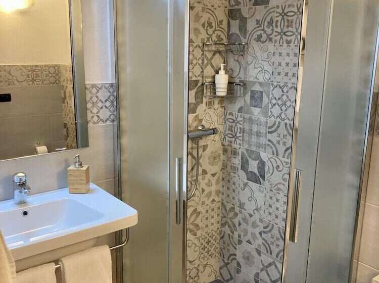 فندق Residence Château Royal   Self Catering