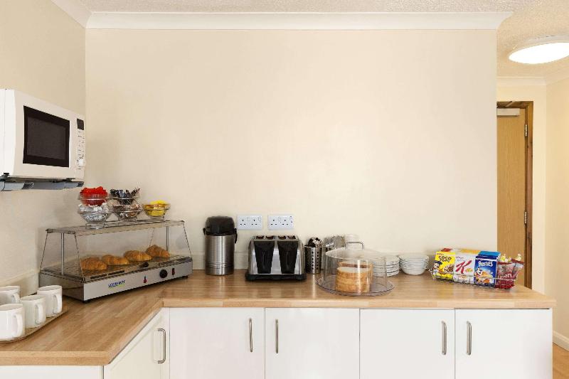 هتل Days Inn Leicester Forest East M1