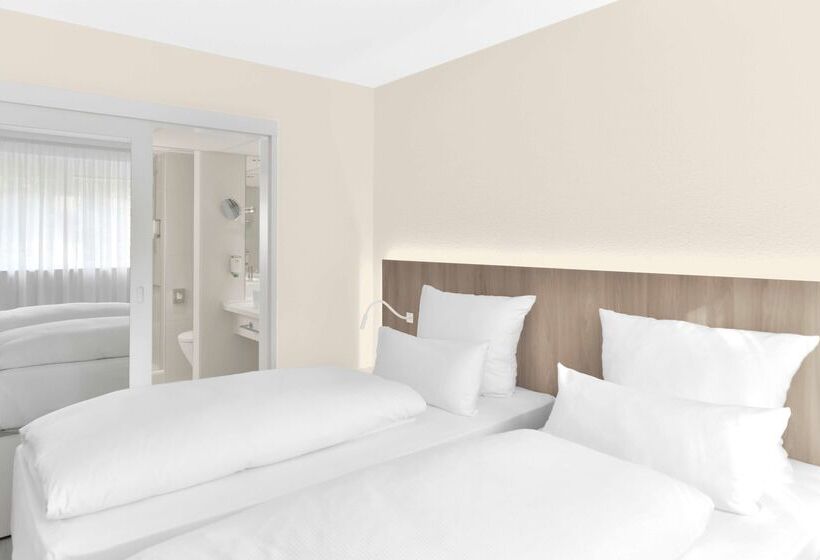 Отель NH Fürth Nürnberg