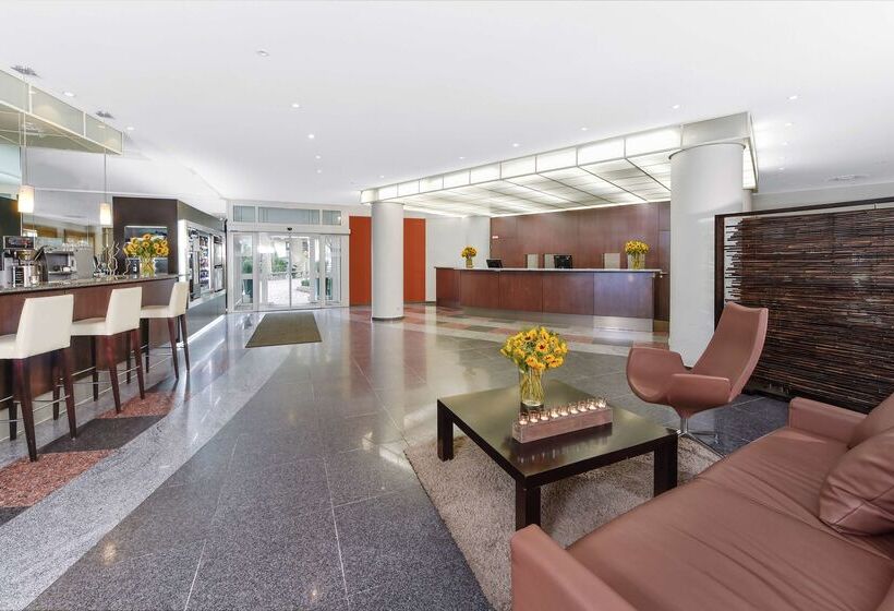 Отель NH Fürth Nürnberg