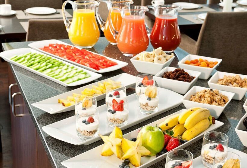 Отель NH Fürth Nürnberg