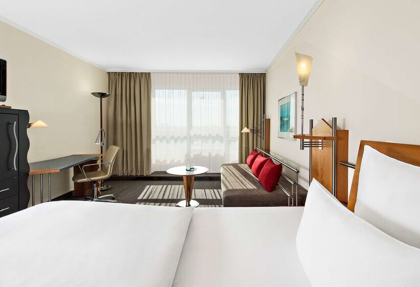 ホテル NH Mannheim Viernheim