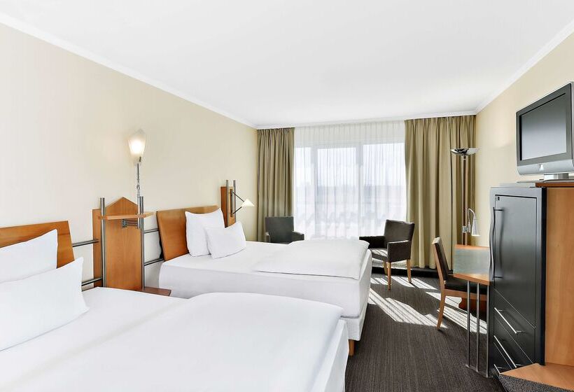 ホテル NH Mannheim Viernheim