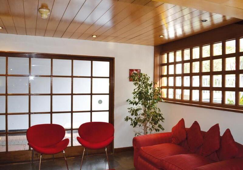 هتل Nippon Y Centro De Eventos