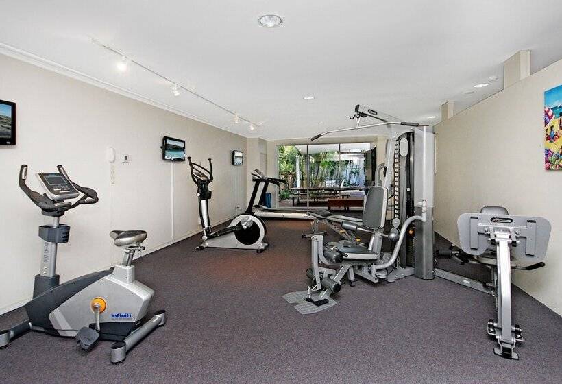 هتل Sovereign On The Gold Coast