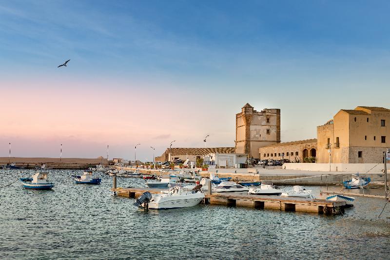 ホテル La Tonnara Di Bonagia Resort