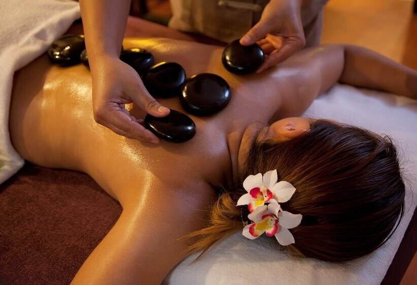 هتل Woraburi Phuket Resort & Spa   Sha Plus