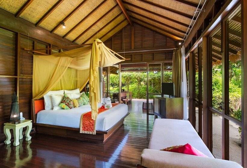 فندق Zeavola Resort