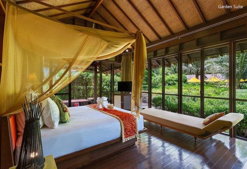 فندق Zeavola Resort