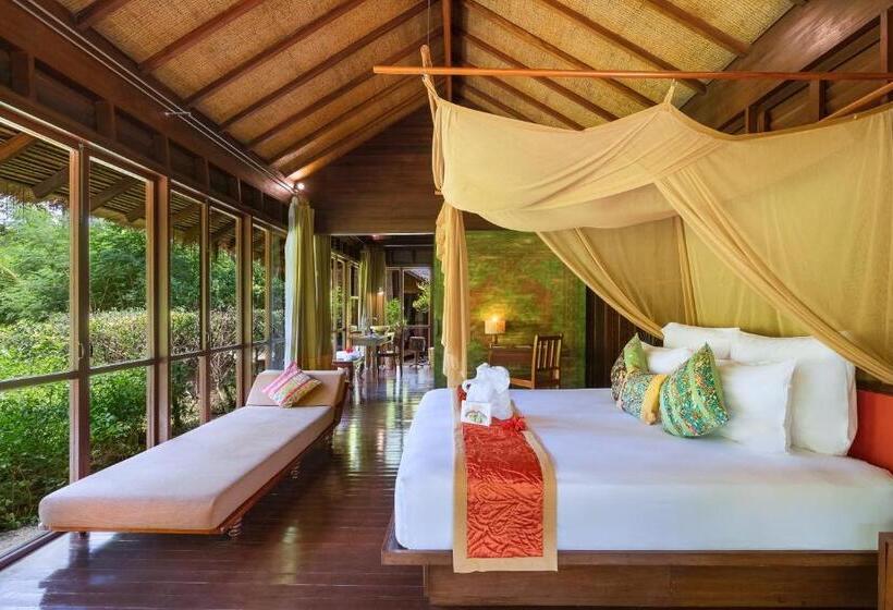 فندق Zeavola Resort