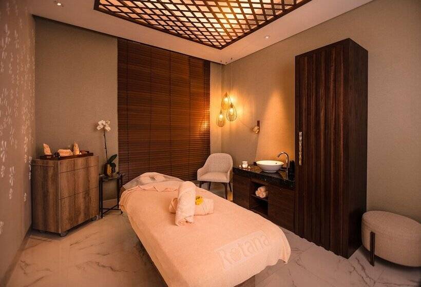 فندق Al Jaddaf Rotana Suite