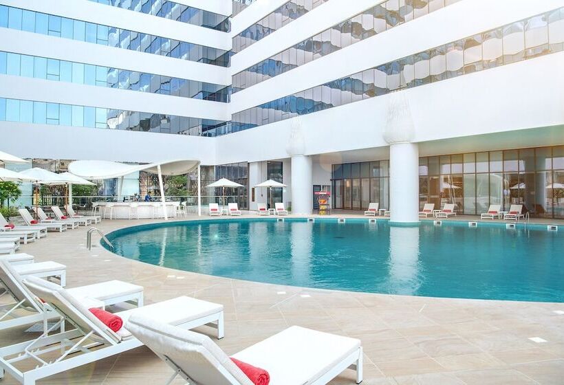 فندق Al Jaddaf Rotana Suite