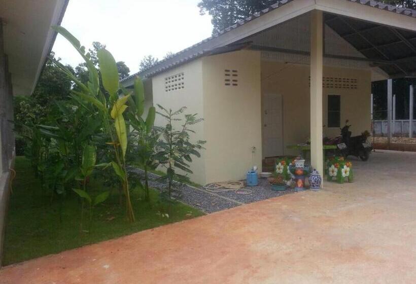 هتل Khanom Garden Suite