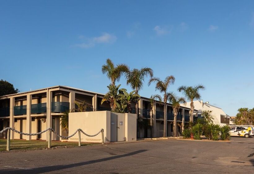 فندق Sails Geraldton Accommodation