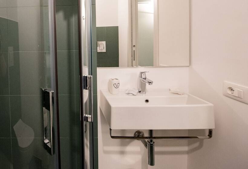 ベッドアンドブレックファースト Oikos Selinunte Guest House