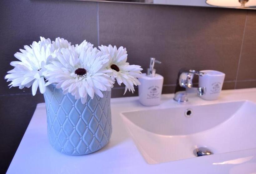تختخواب و صبحانه Villa Ettore