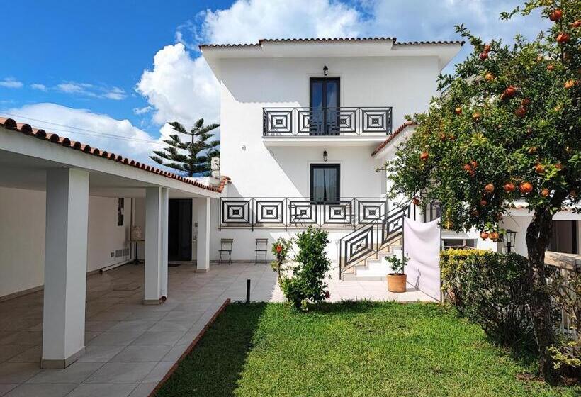 تختخواب و صبحانه Villa Ettore