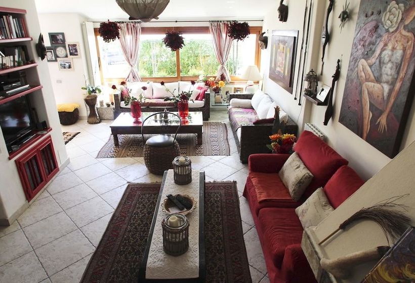 تختخواب و صبحانه Guesthouse Nuvole
