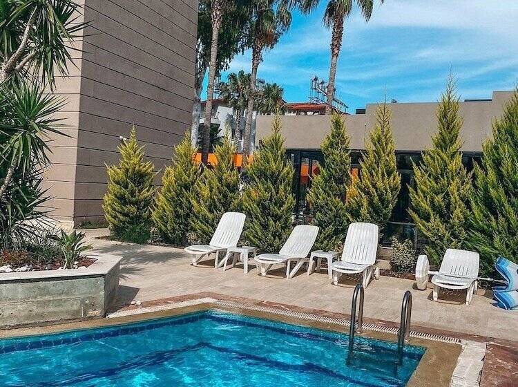 בית מלון כפרי Dionisus