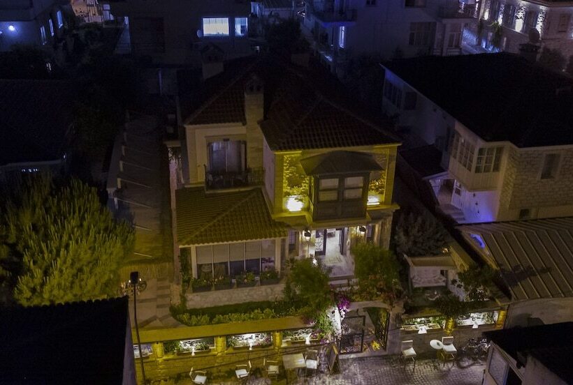 هتل Provence Mansion Alacati