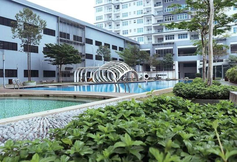 בית מלון כפרי Skypod