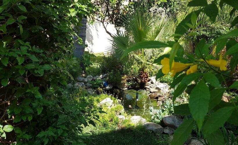 Mariposa Bed And Breakfast