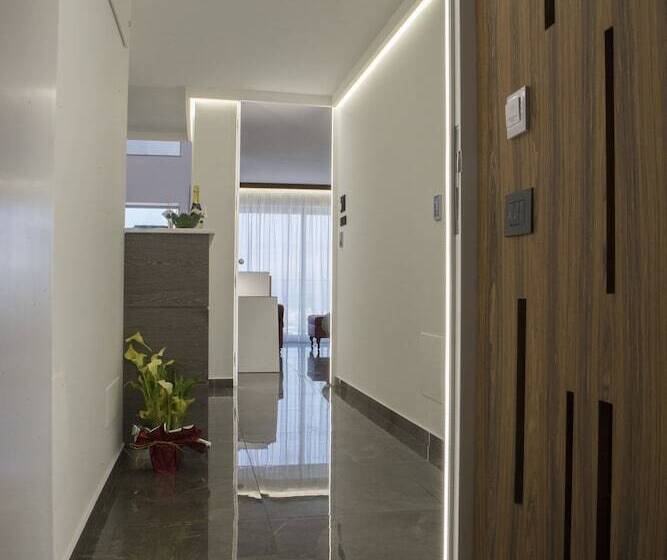 تختخواب و صبحانه Upper Rooms
