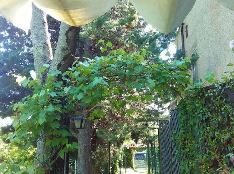 مبيت وإفطار Villa Coldimetino