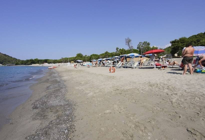 هتل Villaggio Residence Torre Saracena   Campsite