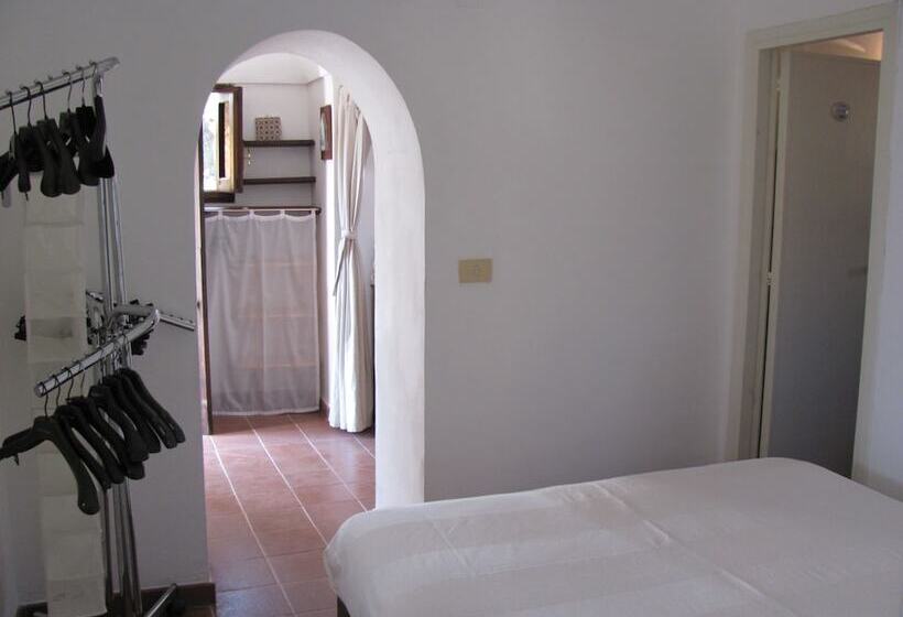 پانسیون I Dammusini Di Pantelleria